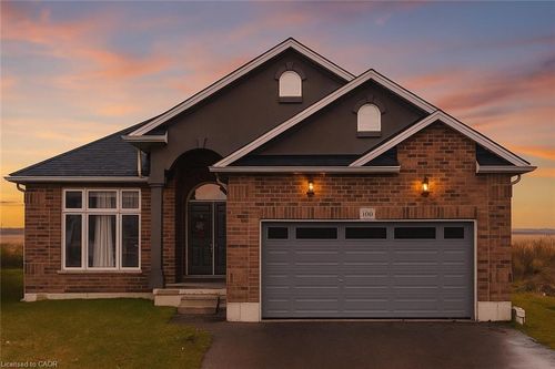 126 Maple St, Drayton, ON, N0G1P0 | Card Image