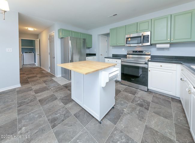 158 Green View Rd, House other with 4 bedrooms, 3 bathrooms and 2 parking in Moyock NC | Image 6