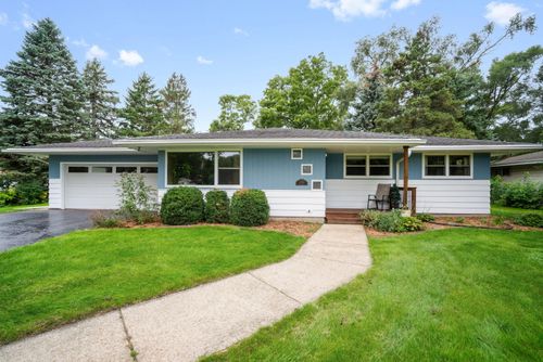 4528 63rd Ave, Kenosha, WI, 53144-1705 | Card Image