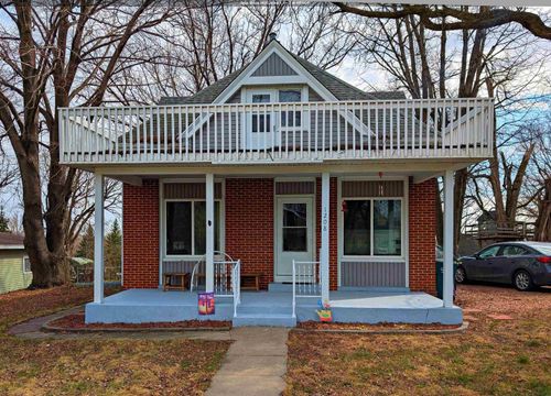 1208 9th St, Hawarden, IA, 51023-2323 | Card Image