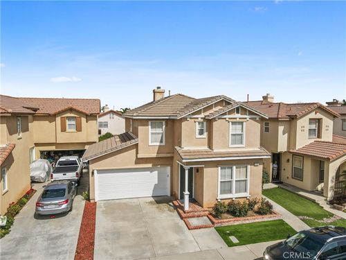 255 Roxanne Ln, Corona, CA, 92882 | Card Image