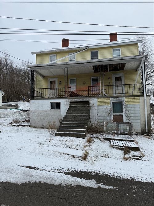 348 Musick St, Hempfield Twp, PA, 15635 | Card Image