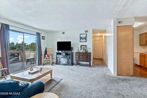 209-441 W Yucca Court, Tucson, AZ, 85704 | Card Image