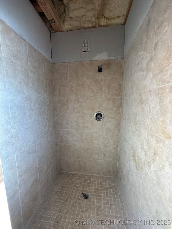0 E 1650 Rd, House other with 2 bedrooms, 2 bathrooms and null parking in Tupelo OK | Image 9