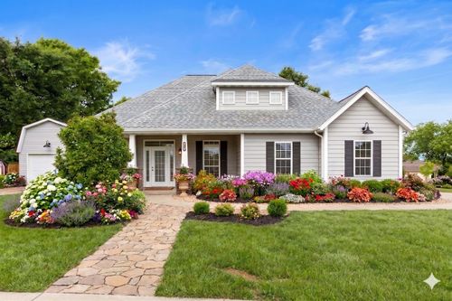 180 Ellen Ct, Hollister, MO, 65672-5915 | Card Image