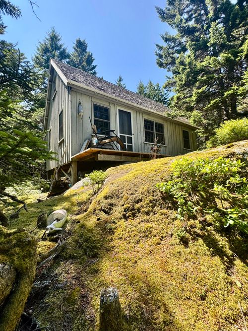90 Greens Island, Vinalhaven, ME, 04863 | Card Image