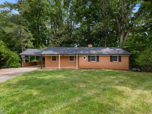115 Lakemont Ct, Martinsville, VA, 24112-5621 | Card Image