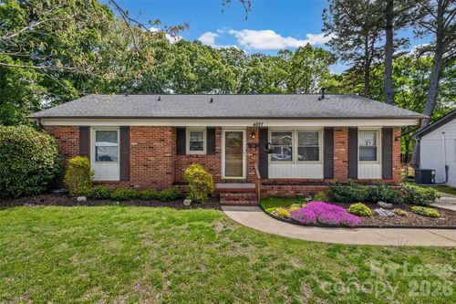 4827 Harcourt Lane, Charlotte, NC, 28212 | Card Image