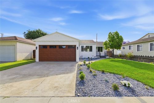 3516 Roxanne Ave, Long Beach, CA, 90808-3016 | Card Image