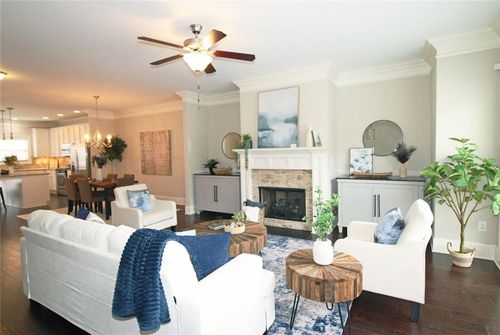 1101 Willow Field Dr Se, Marietta, GA, 30067-3942 | Card Image