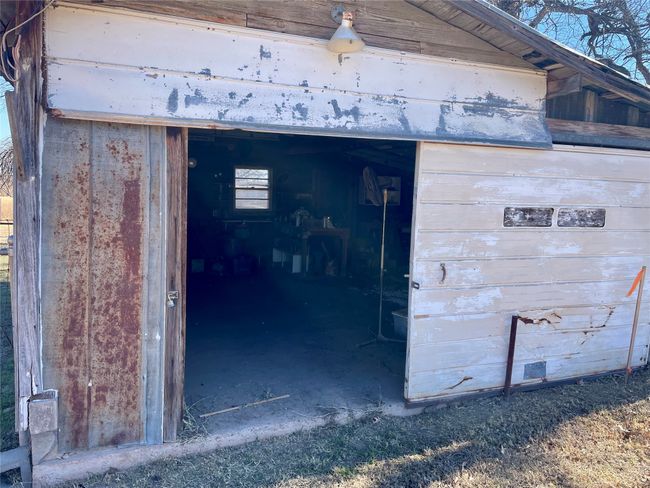 311 N Humphrey St, House other with 3 bedrooms, 2 bathrooms and null parking in Winters TX | Image 22
