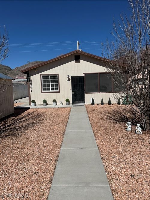 370 Main St, Caliente, NV, 89008-2210 | Card Image