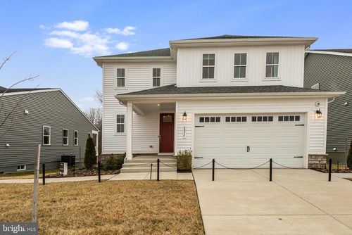 8055 Mckay St, BEALETON, VA, 22712-5685 | Card Image