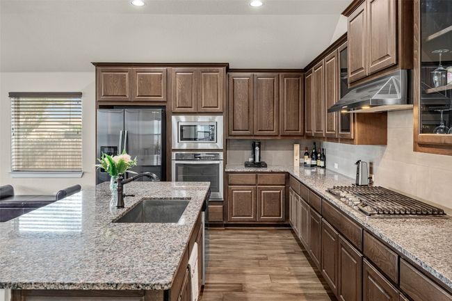 168 Gunnison Way, House other with 3 bedrooms, 2 bathrooms and 6 parking in Kyle TX | Image 5