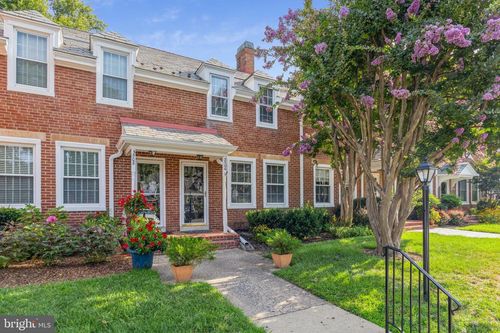 1648-3506 S Wakefield St, ARLINGTON, VA, 22206-1708 | Card Image