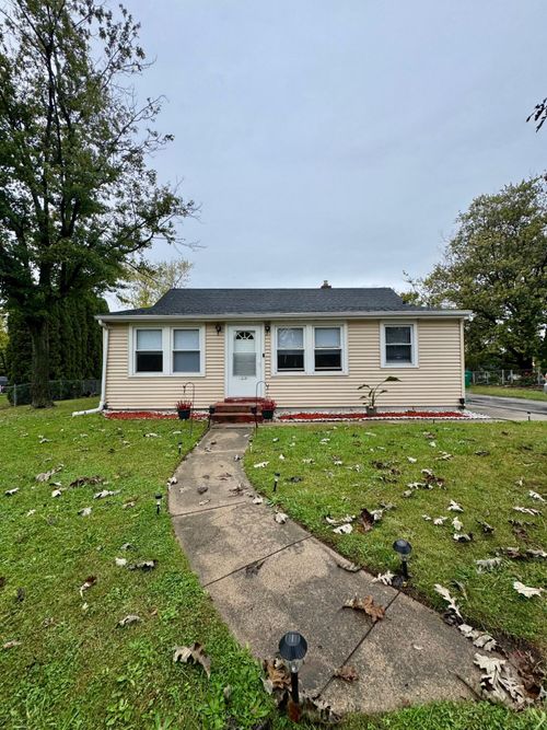 22 Deerpath Rd, Merrillville, IN, 46410-4706 | Card Image