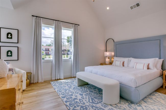 APT-504 - 7207 Gaston Ave, Condo with 2 bedrooms, 3 bathrooms and null parking in Dallas TX | Image 25