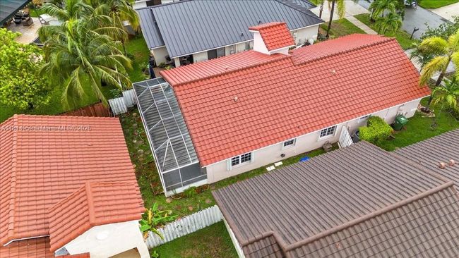 17610 Sw 4 Th Ct, House other with 4 bedrooms, 2 bathrooms and null parking in Pembroke Pines FL | Image 44