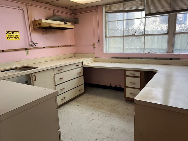 418 E State St, Home with 0 bedrooms, 0 bathrooms and 1 parking in Ithaca NY | Image 13