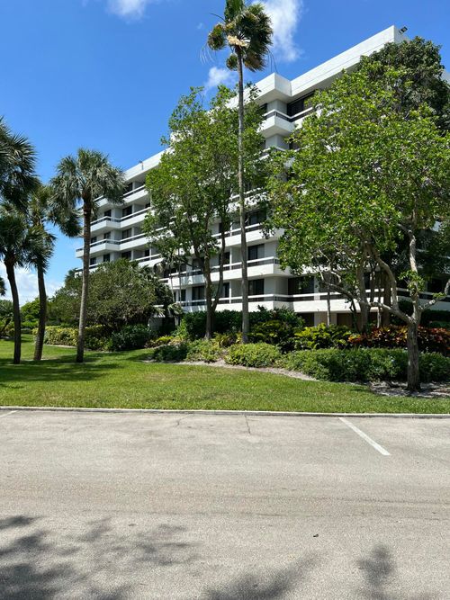apt-303-23200 Camino Del Mar, Boca Raton, FL, 33433-7139 | Card Image