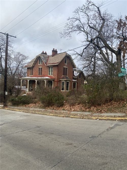 45 Hodgson Ave, Pittsburgh, PA, 15205-2342 | Card Image