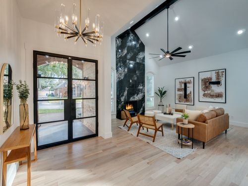 4336 Hollow Oak Dr, Dallas, TX, 75287-6847 | Card Image