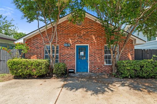 1015 N Bishop Ave, Dallas, TX, 75208-4112 | Card Image