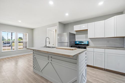 212 Nw Avenue I, Hamlin, TX, 79520-2926 | Card Image