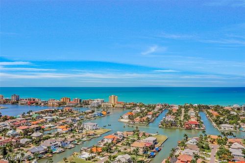 771 104th Ave N, Naples, FL, 34108-3230 | Card Image