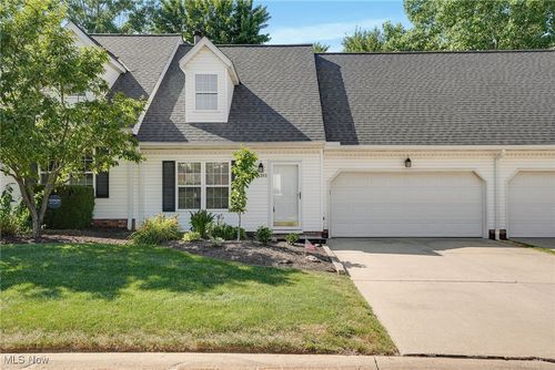 11253 Hampton Bay Ln, Concord Township, OH, 44077-2305 | Card Image