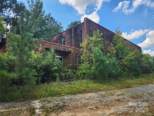 1792 Morven Rd, Wadesboro, NC, 28170-3194 | Card Image
