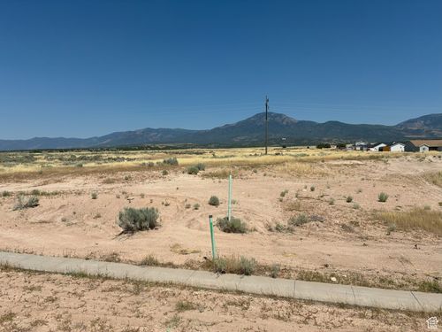 20-625 N 100 E, Fillmore, UT, 84631 | Card Image