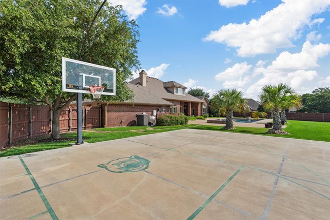 2010 Rustic Trl, House other with 5 bedrooms, 7 bathrooms and null parking in McGregor TX | Image 9