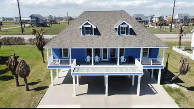 18714 W De Vaca Lane, House other with 4 bedrooms, 3 bathrooms and null parking in Galveston TX | Image 3