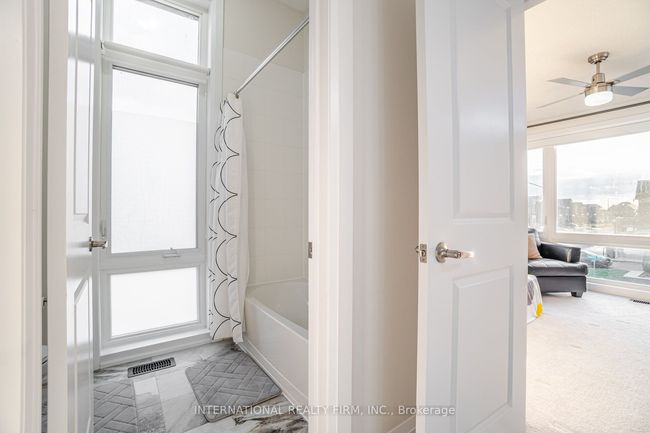 89 Parity Rd, House other with 6 bedrooms, 6 bathrooms and 4 parking in Brampton ON | Image 28