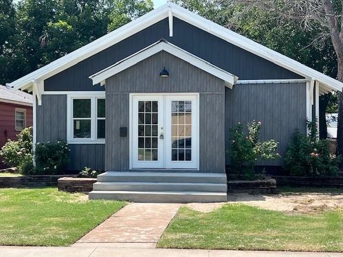 315 N Main St, Hobart, OK, 73651-2037 | Card Image