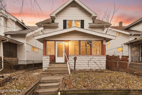729 Utah St, Toledo, OH, 43605-2268 | Card Image