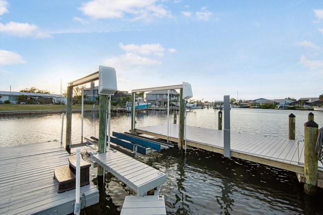 744 Spanish Main Dr, House other with 4 bedrooms, 3 bathrooms and null parking in APOLLO BEACH FL | Image 5