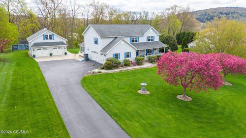 11 Steeplechase Dr, Bloomsburg, PA, 17815-8381 | Card Image