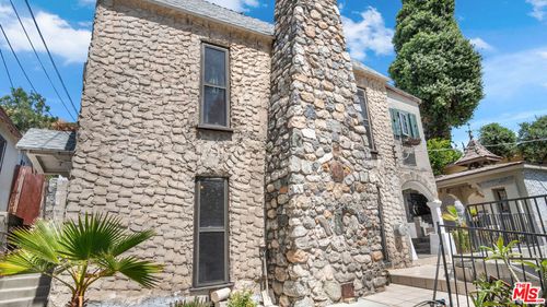 2620 Commodore St, Los Angeles, CA, 90032 | Card Image