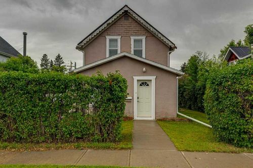 4515 50 Ave, Innisfail, AB, T4G1M4 | Card Image