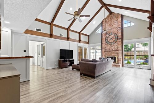 15715 Brookvilla Dr, Houston, TX, 77059-5908 | Card Image