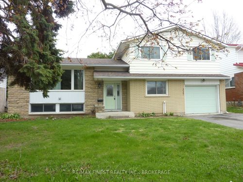 337 Avenue Rd, Kingston, ON, K7M1C8 | Card Image