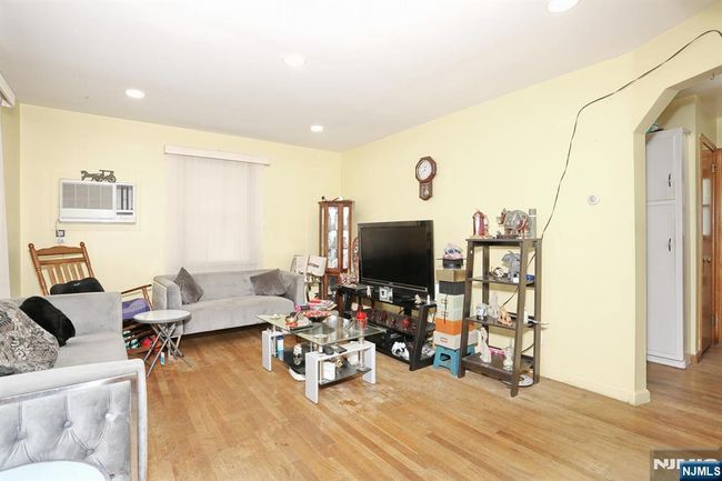 25 Marion Ave, House other with 3 bedrooms, 3 bathrooms and null parking in Rochelle Park NJ | Image 11