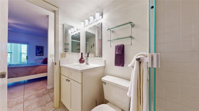 Master Bathroom | Image 26