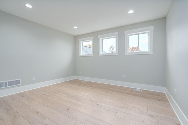 7826 Corners Cv, House other with 5 bedrooms, 5 bathrooms and null parking in Kalamazoo MI | Image 32