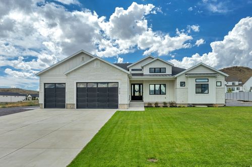 9749 N Hibiscus Ln, Eagle Mountain, UT, 84005-5465 | Card Image