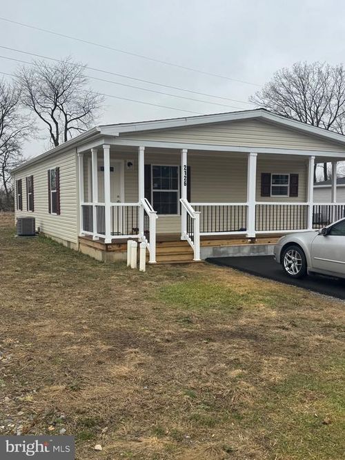 2126 Scull St, Lebanon, PA, 17046 | Card Image