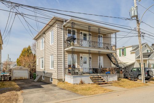 300 Av. Ste-Agnès, Donnacona, QC, G3M2W3 | Card Image