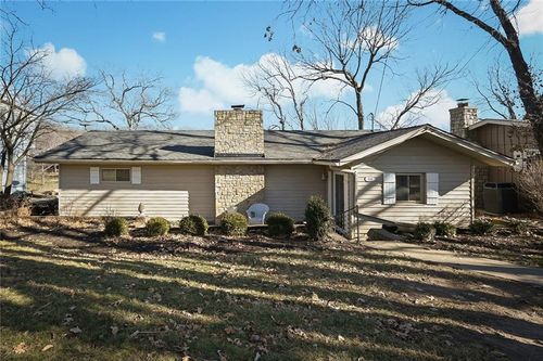 31 G St, Lake Lotawana, MO, 64086-9746 | Card Image